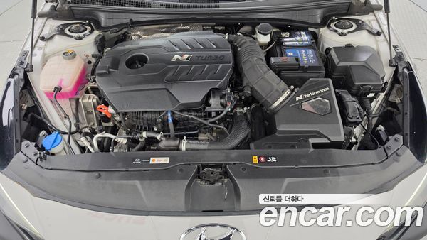 Hyundai Elantra 2022, фото 6