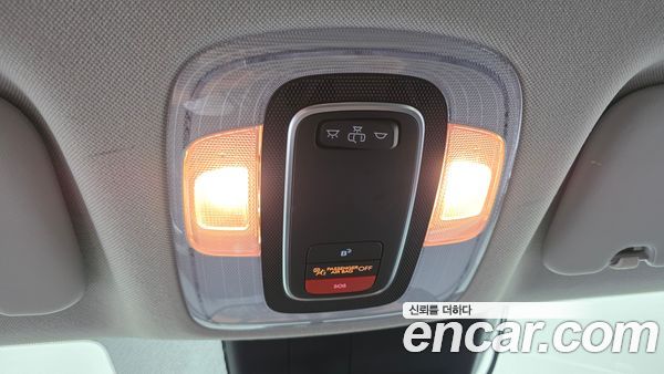 Hyundai Elantra 2023, фото 18