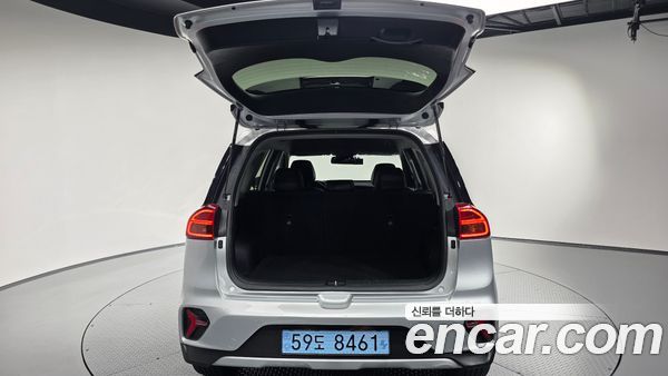 Kia Niro 2023, фото 30