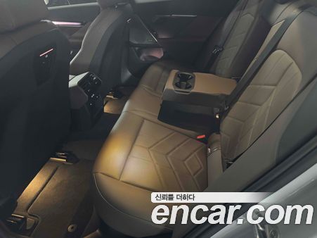 BMW 5 Series 2025, фото 6