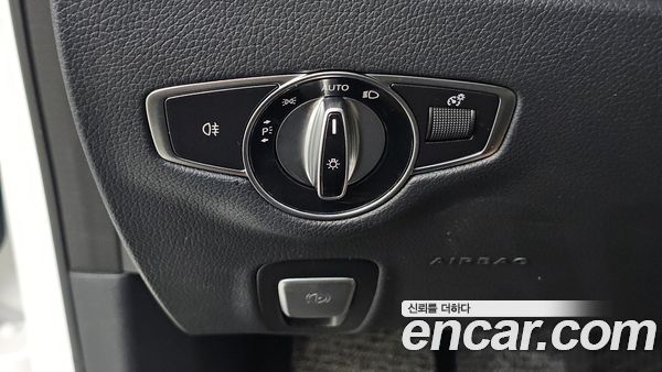 Mercedes-Benz E-Class 2021, фото 31