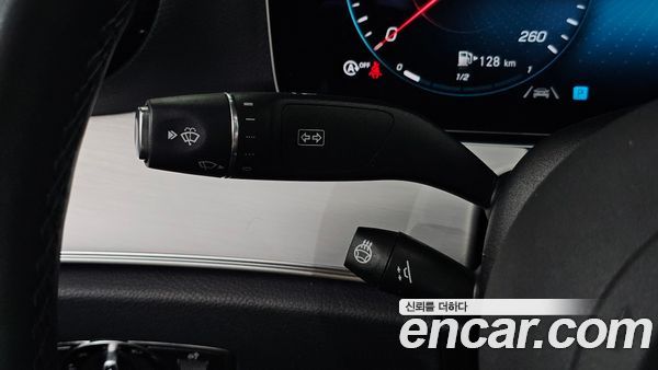 Mercedes-Benz E-Class 2021, фото 34