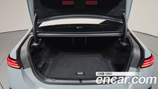 BMW i5 2025, фото 25