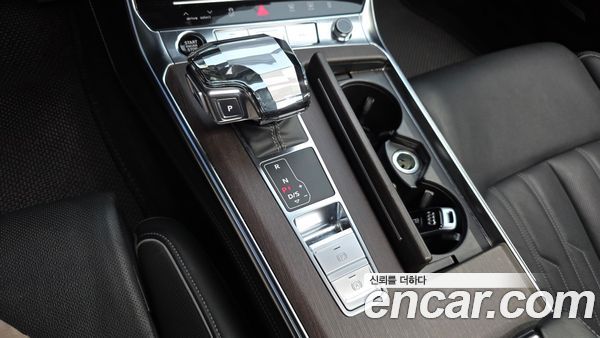 Audi A7 2023, фото 9