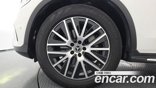 Mercedes-Benz GLC 2020, фото 5