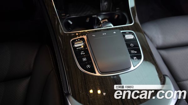 Mercedes-Benz GLC 2020, фото 26