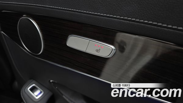 Mercedes-Benz GLC 2020, фото 29