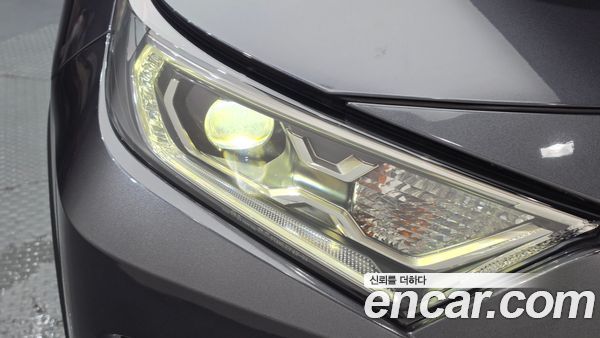 Toyota RAV4 2021, фото 8