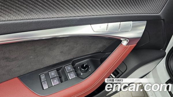 Audi S6 2020, фото 29