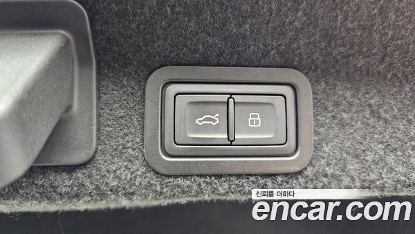 Audi S6 2020, фото 32