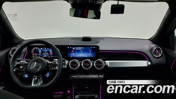 Mercedes-Benz GLB 2025, фото 7