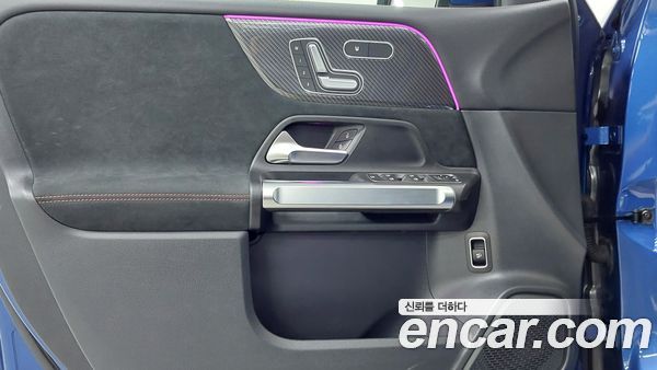 Mercedes-Benz GLB 2025, фото 15