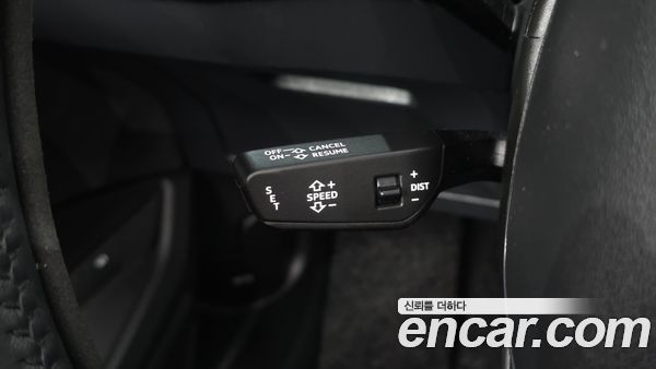 Audi e-tron 2020, фото 18