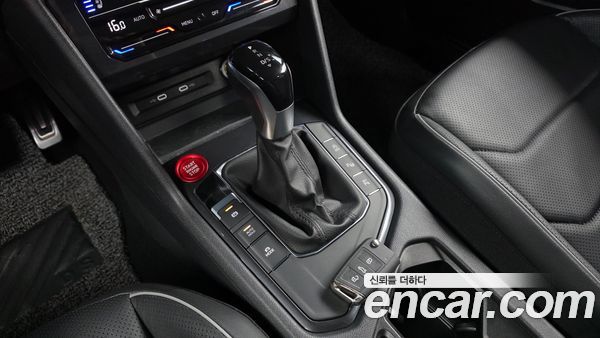 Volkswagen Tiguan 2023, фото 11