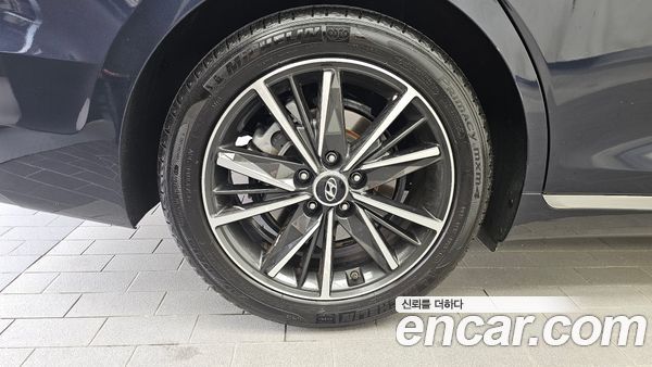 Hyundai Grandeur 2022, фото 5