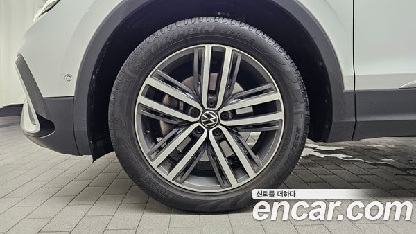 Volkswagen Tiguan 2024, фото 5