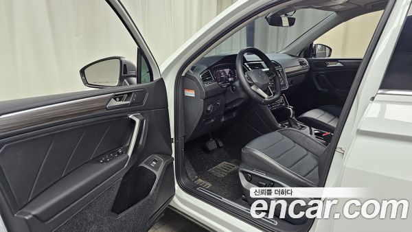 Volkswagen Tiguan 2024, фото 13