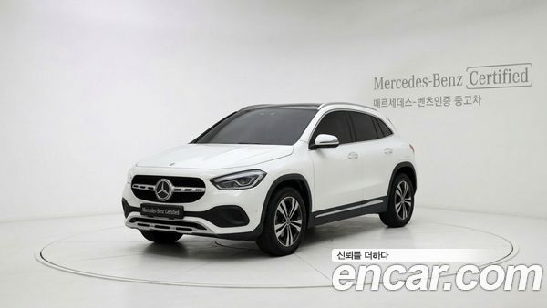 Mercedes-Benz GLA 2021
