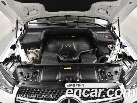 Mercedes-Benz GLE 2024, фото 6