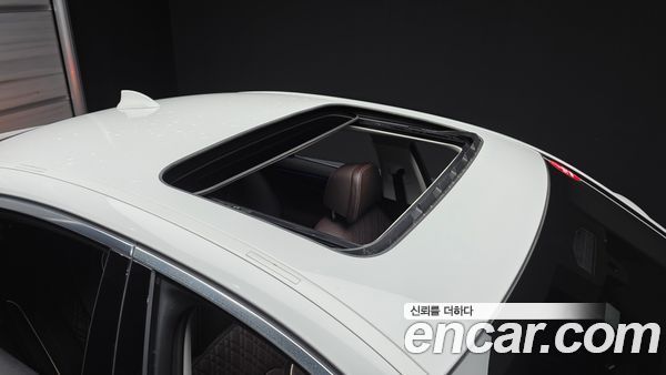 BMW 5 Series 2021, фото 29