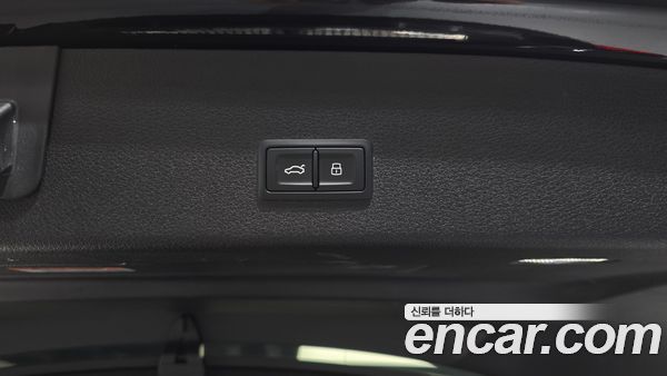 Audi e-tron 2022, фото 35