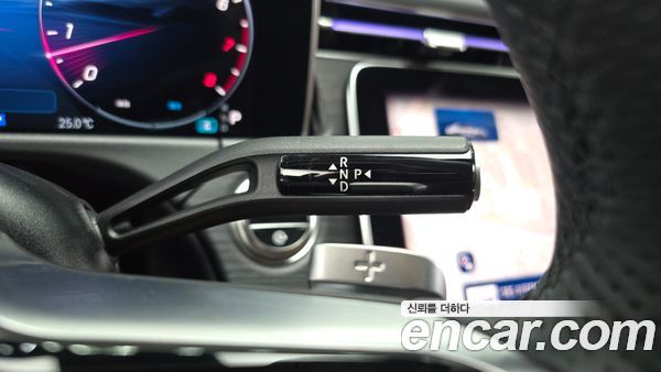 Mercedes-Benz E-Class 2026, фото 12