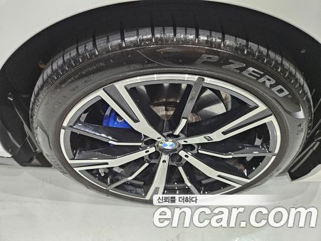 BMW 5 Series 2026, фото 5