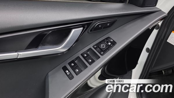 Kia Niro 2022, фото 30