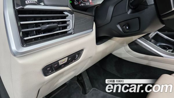 BMW X7 2022, фото 25