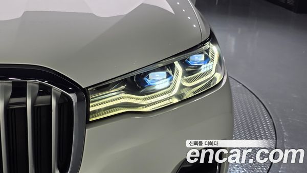 BMW X7 2022, фото 7