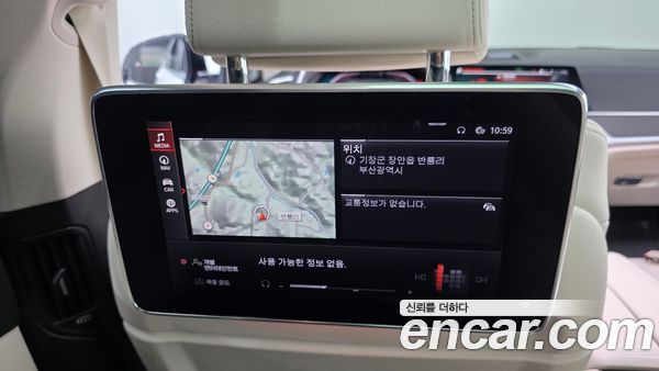 BMW X7 2022, фото 31