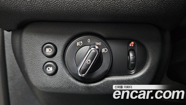MINI CLUBMAN 2022, фото 30