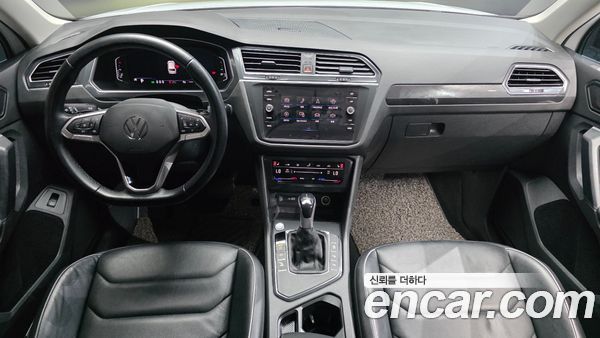 Volkswagen Tiguan 2021, фото 10