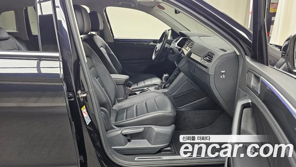 Volkswagen Tiguan 2022, фото 16