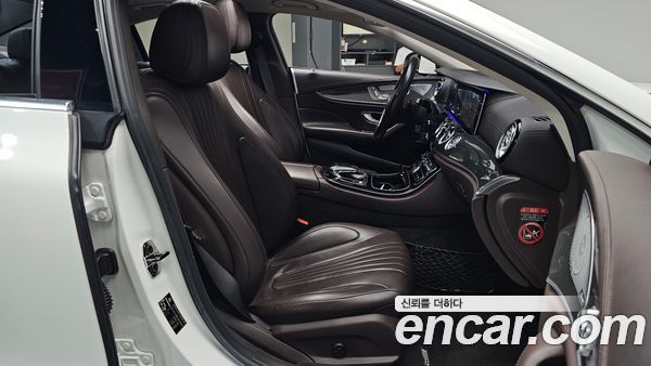 Mercedes-Benz CLS 2020, фото 15