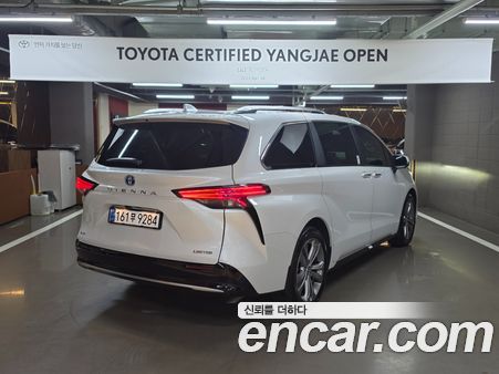 Toyota Sienna 2025, фото 2