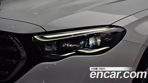 Mercedes-Benz E-Class 2025, фото 8