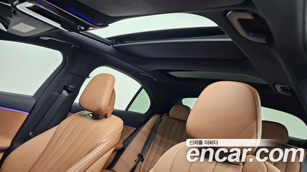 Mercedes-Benz E-Class 2025, фото 30