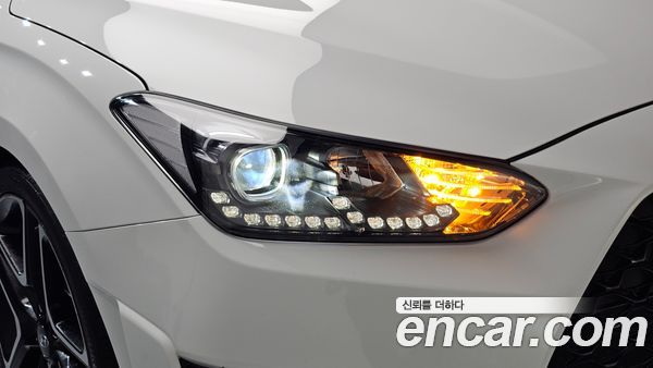 Hyundai Veloster 2022, фото 7