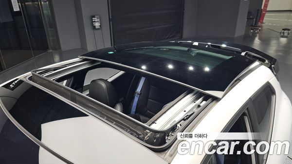 Hyundai Veloster 2022, фото 30