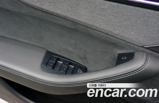 Tesla Model Y 2025, фото 20