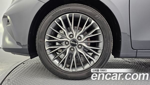 Kia K3 2024, фото 5