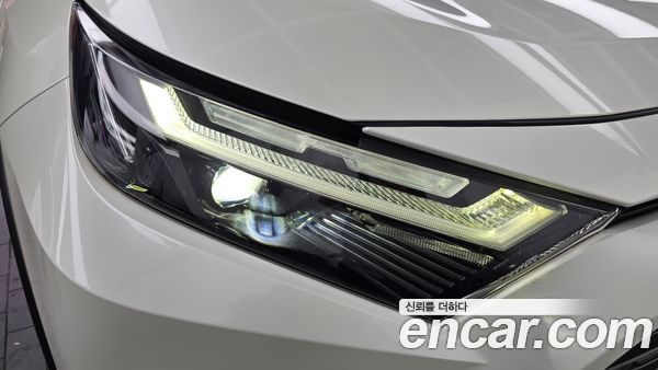 Toyota RAV4 2022, фото 8