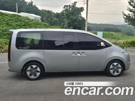 Hyundai Staria 2025, фото 5