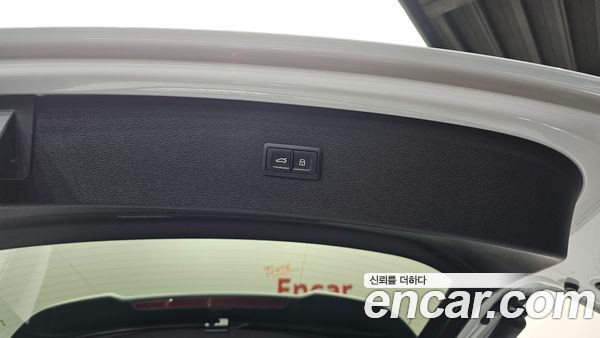 Audi SQ5 2020, фото 20