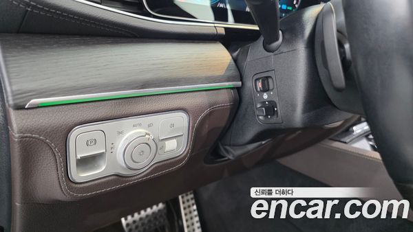 Mercedes-Benz GLS 2021, фото 14