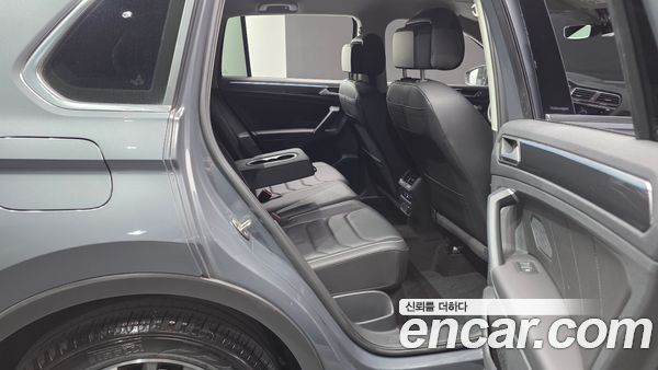 Volkswagen Tiguan 2023, фото 12