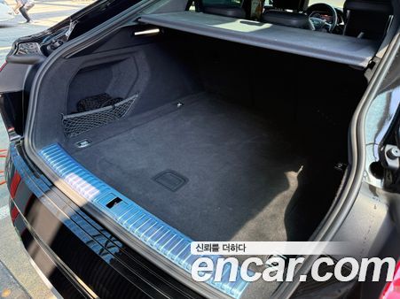 Audi e-tron 2022, фото 8