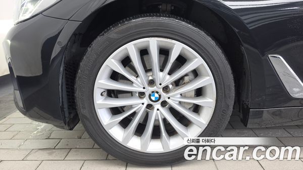 BMW 5 Series 2021, фото 5