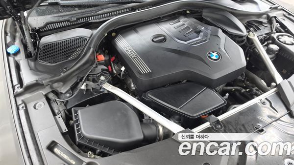 BMW 5 Series 2021, фото 6